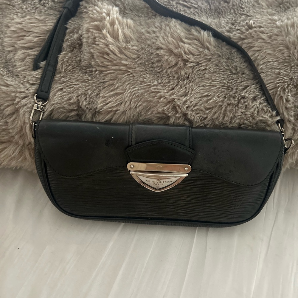 Vantage Louis Vuitton Black Leather Shoulder Bag